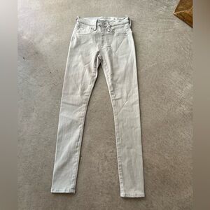 AG Adriano Goldschmied”Farrah  Ankle Seamless” High Rise Light Gray Jeans